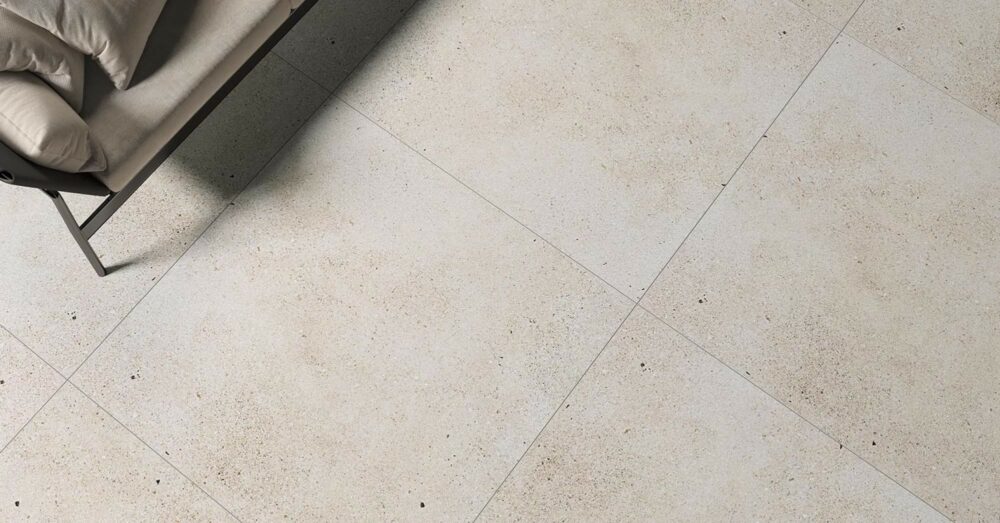 carrelage Octavia 60x60 bone mat pour intérieur et extérieur, finition sobre et naturelle